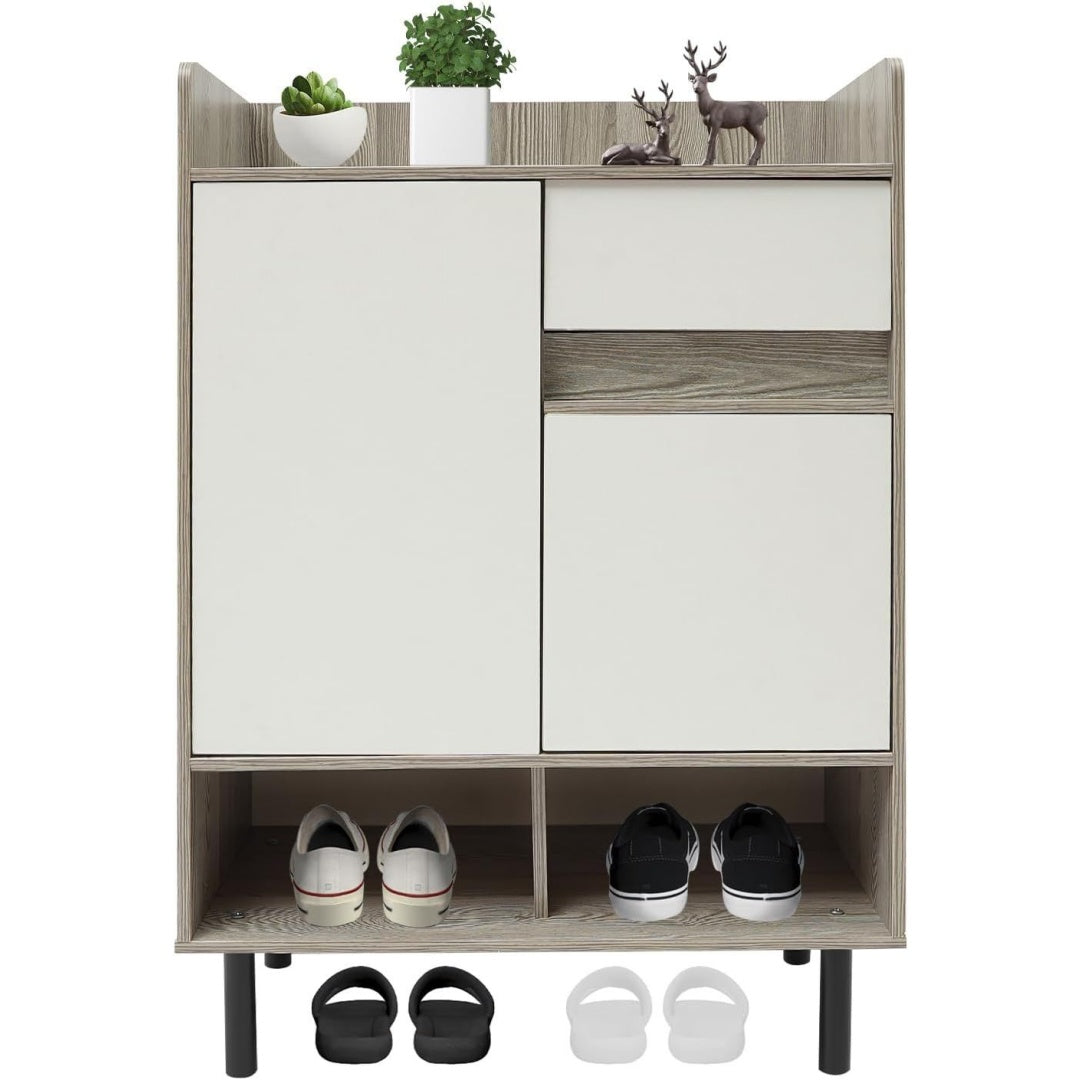 Une touche de caractere, commode avec tiroirs, avec portes dans un ton blanc et vert