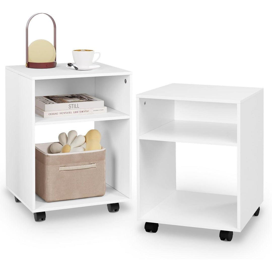 Un espace mieux organise grace a ce table basse avec portes, a l'aspect bois, finition blanc et bois naturel